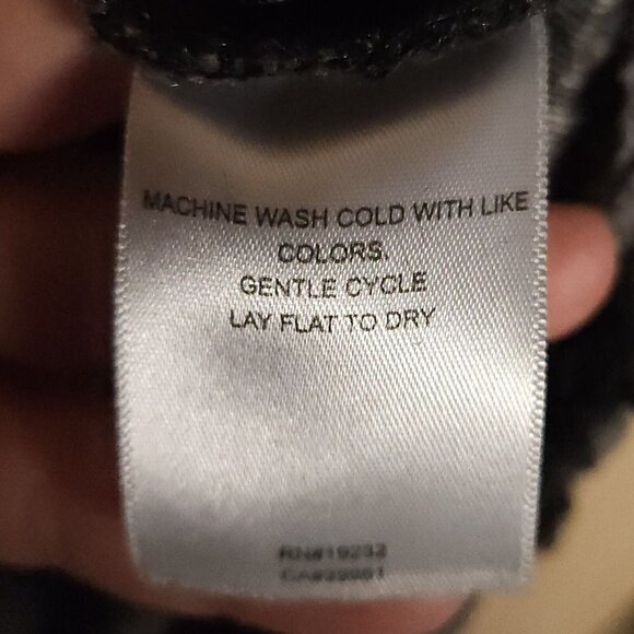 Alfred Dunner Black Grey Faux Fur Full Zip Knit Top 16 - Picture 5 of 6